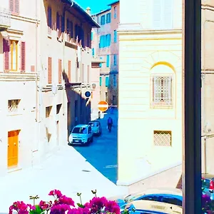 https://bb-le-camere-di-livia.it-tuscanyhotel.com